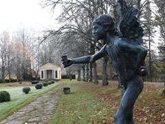 121-Rottneros Park.    Achteringang voor mij als park gesloten is